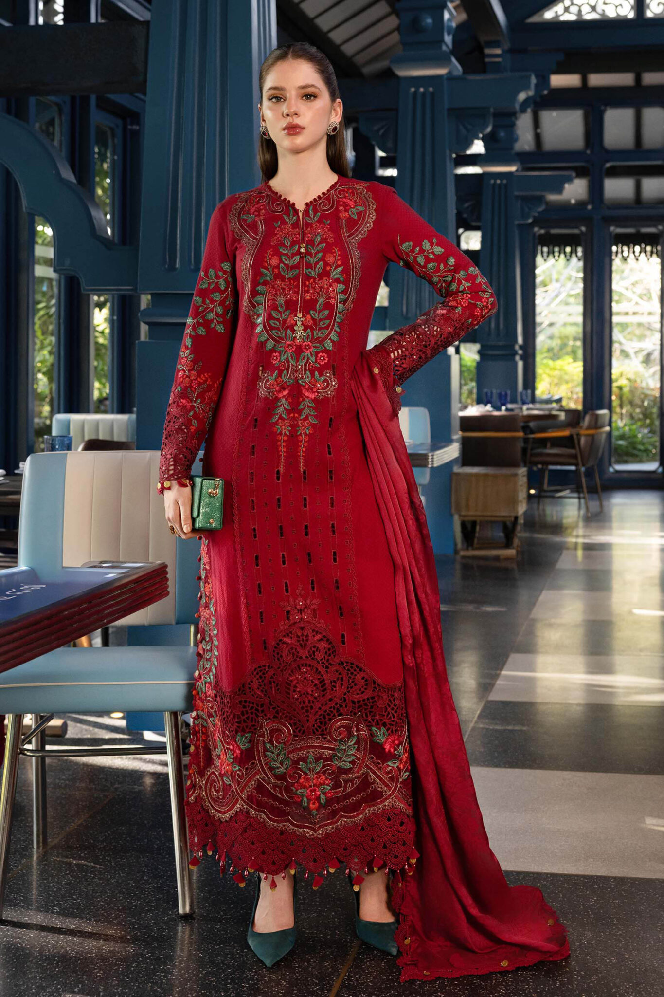 D5 Maria b Eid Lawn