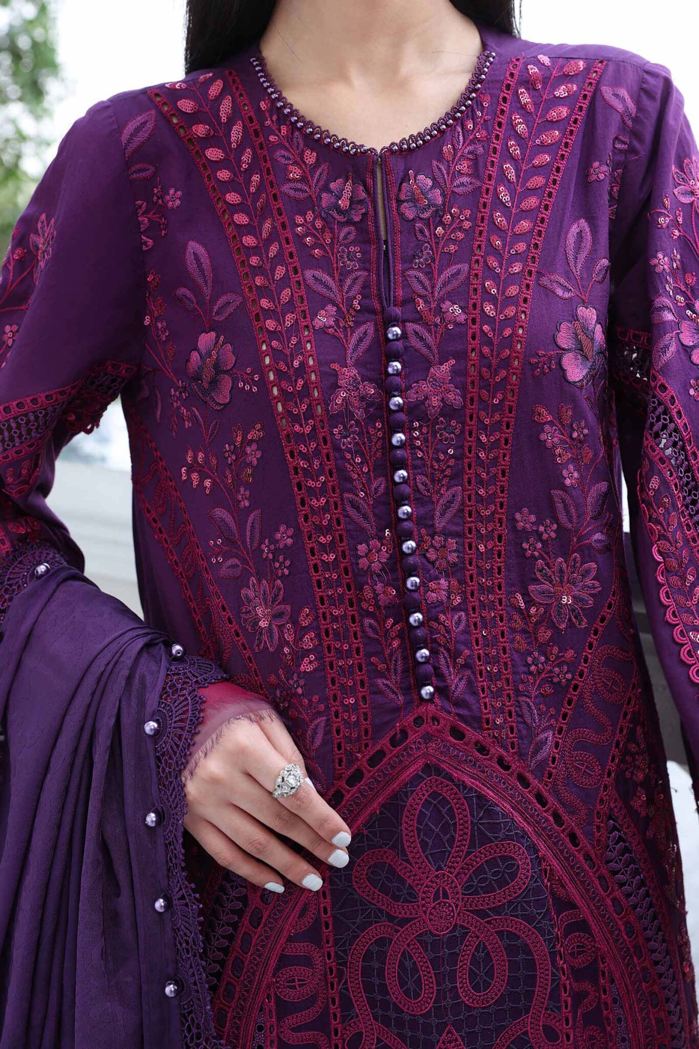 D14 Maria b Eid Lawn 2