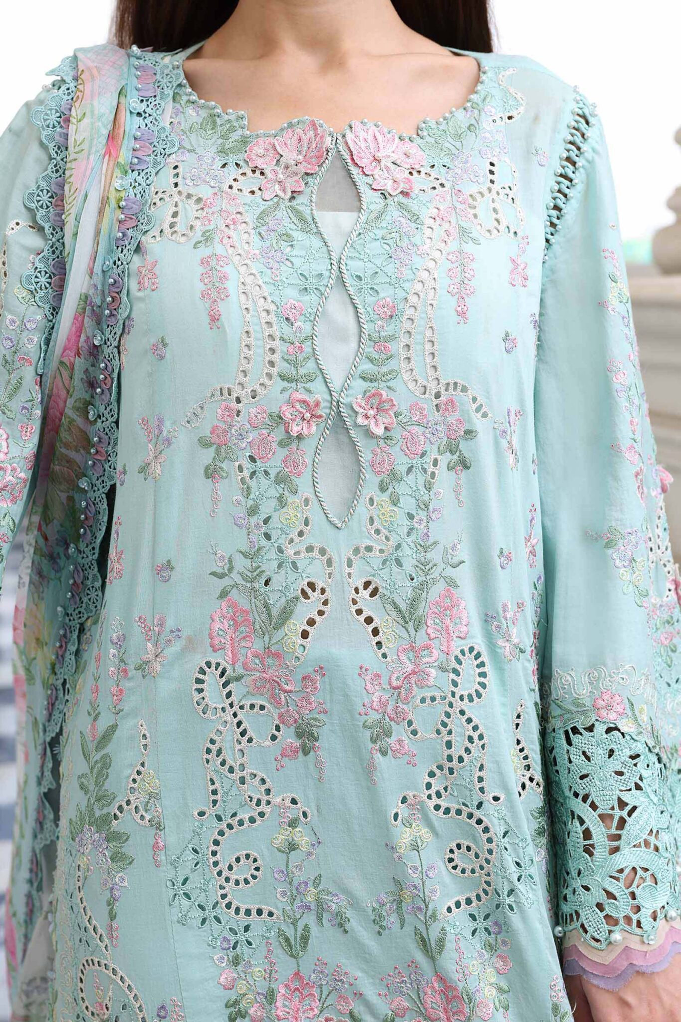 D15 Maria b Eid Lawn 4