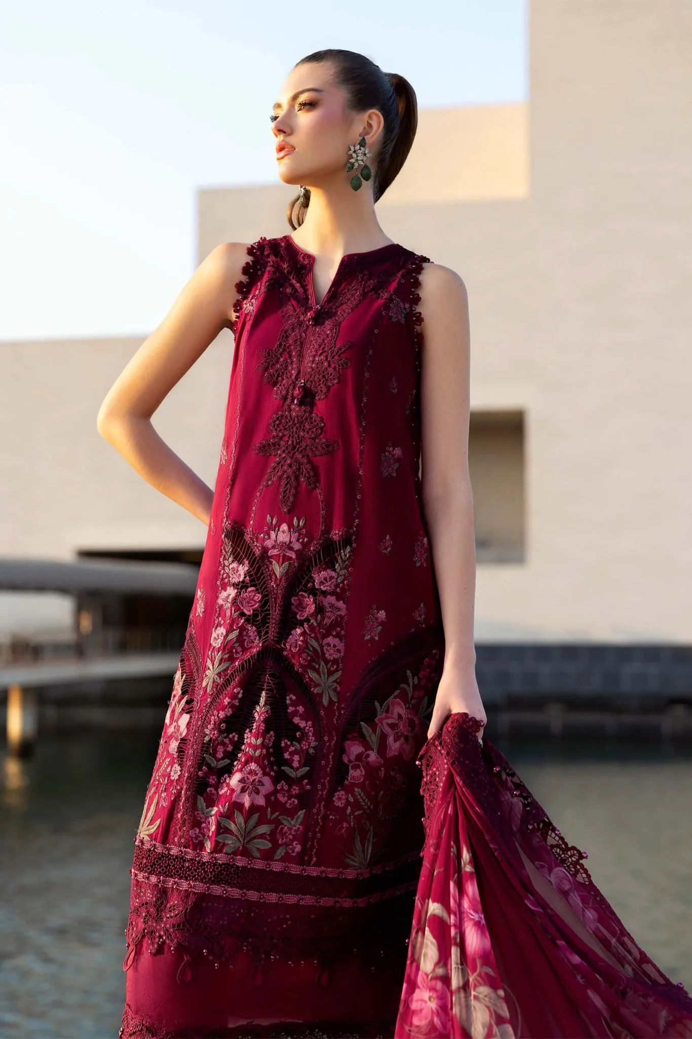 11B Maria B Luxury Lawn 5