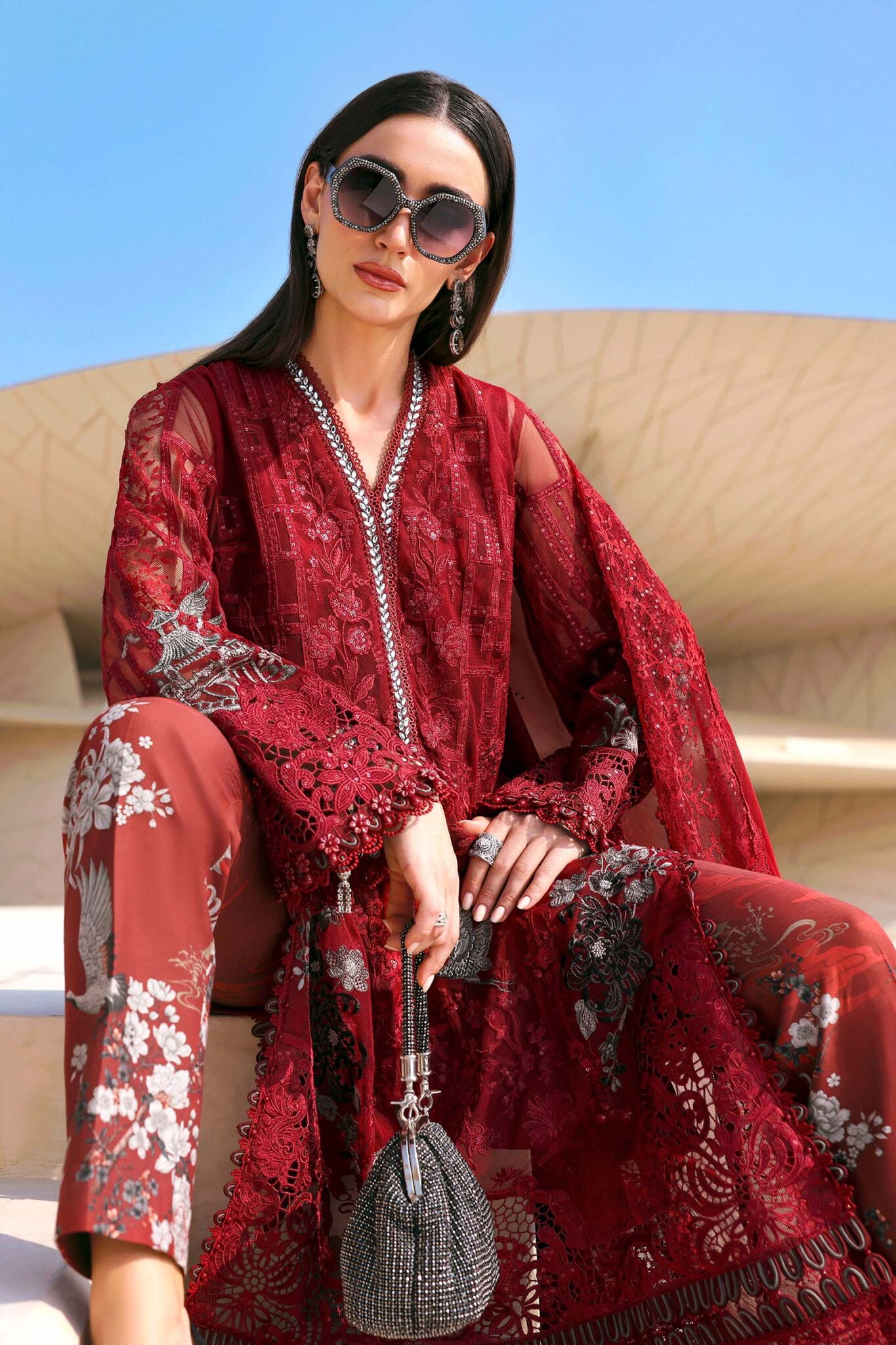 7A Maria b Luxury Lawn 3