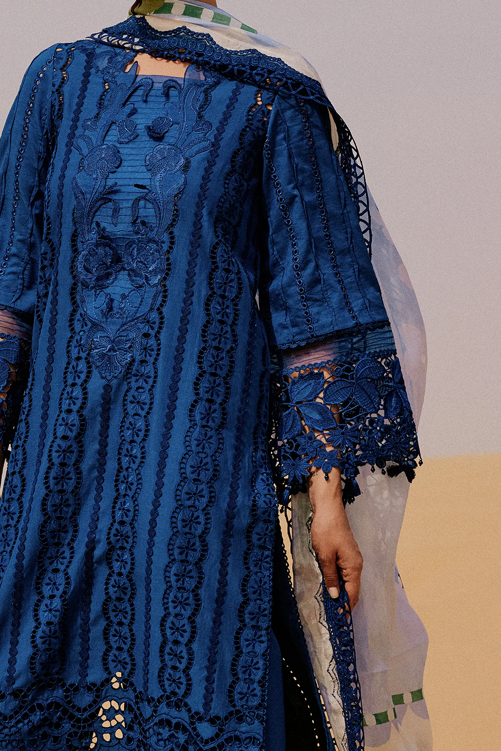 Saira Rizwan Luxury Lawn 2026 | NEA-SRL26-01 3