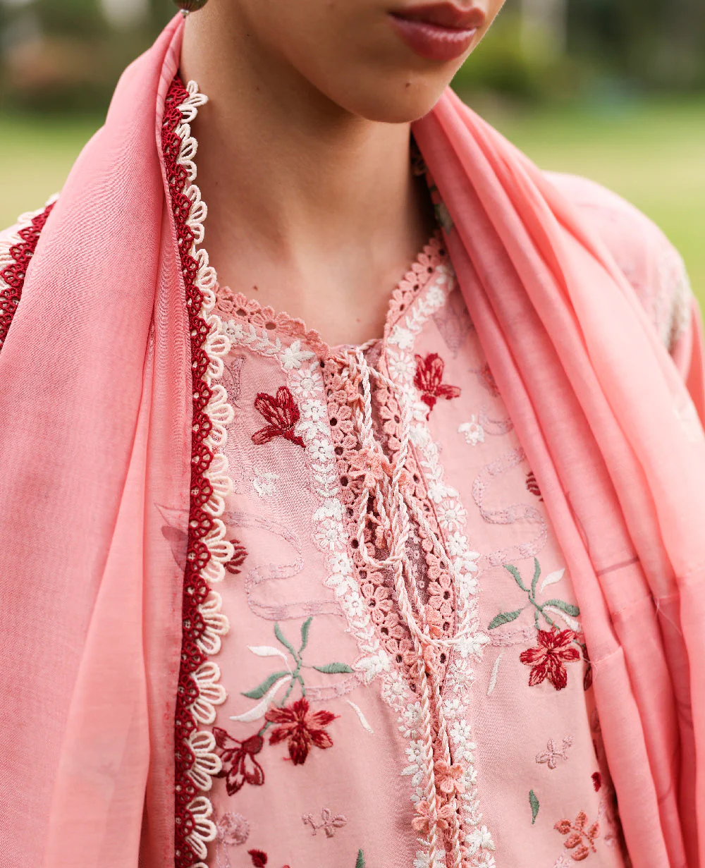 Republic Wear Lilas Summer Lawn 2026 | Vayra 3