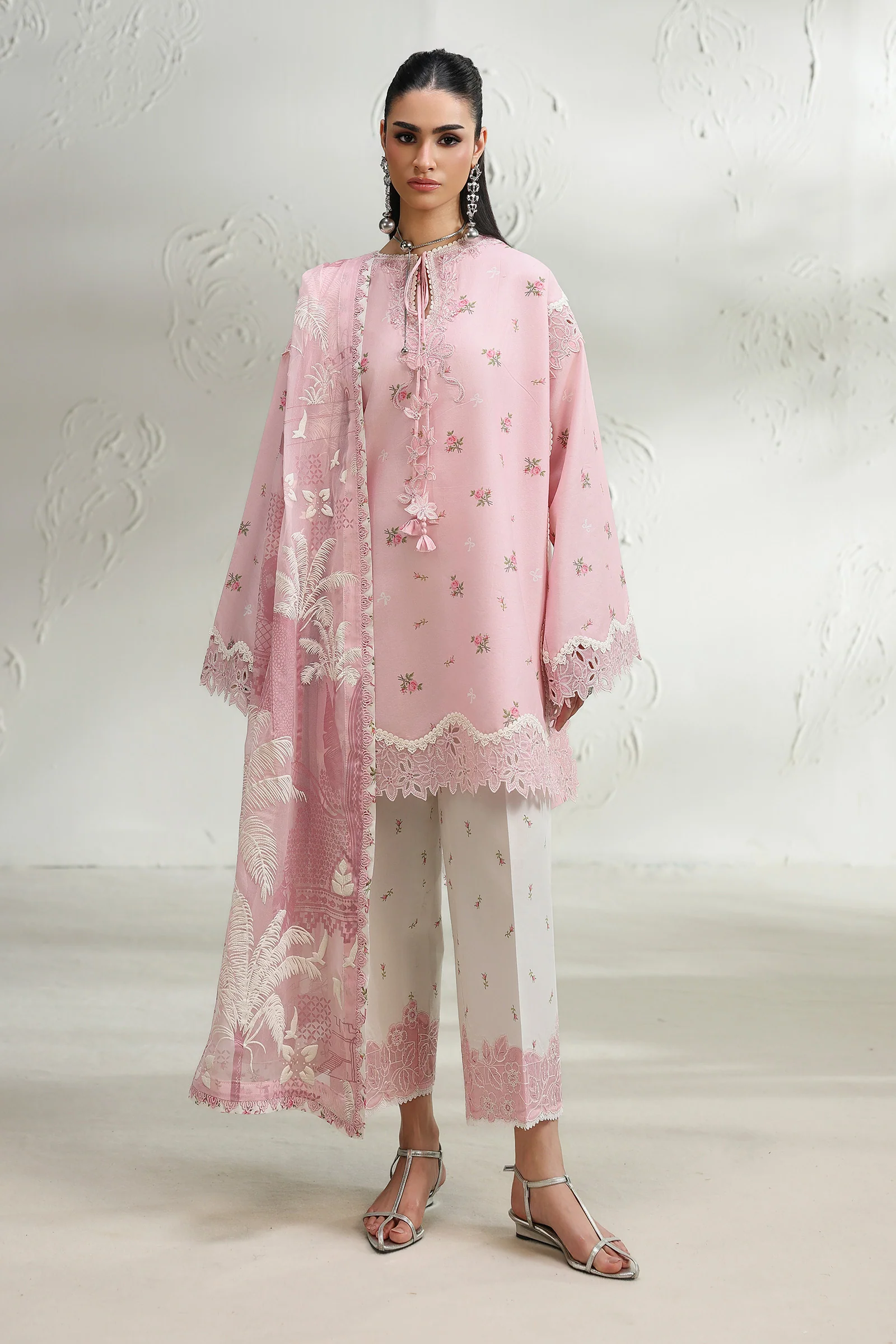 Qalamkar Qalamkar QPrints Embroidered Lawn Unstitched 3Pc Suit QQP-02A Rimah