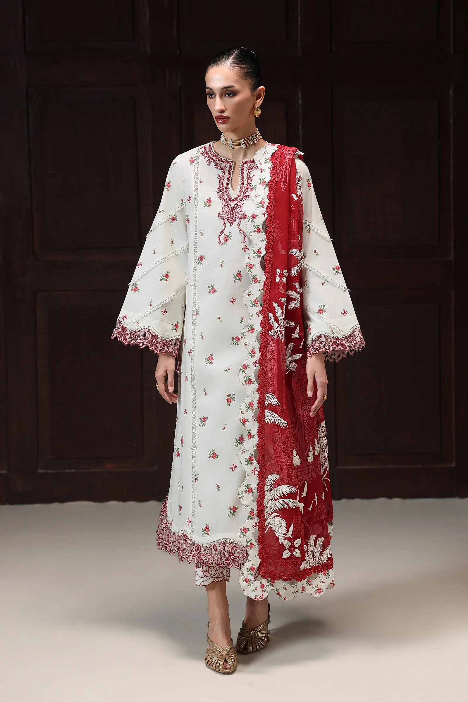 Qalamkar Qalamkar QPrints Embroidered Lawn Unstitched 3Pc Suit QQP-02B Hania