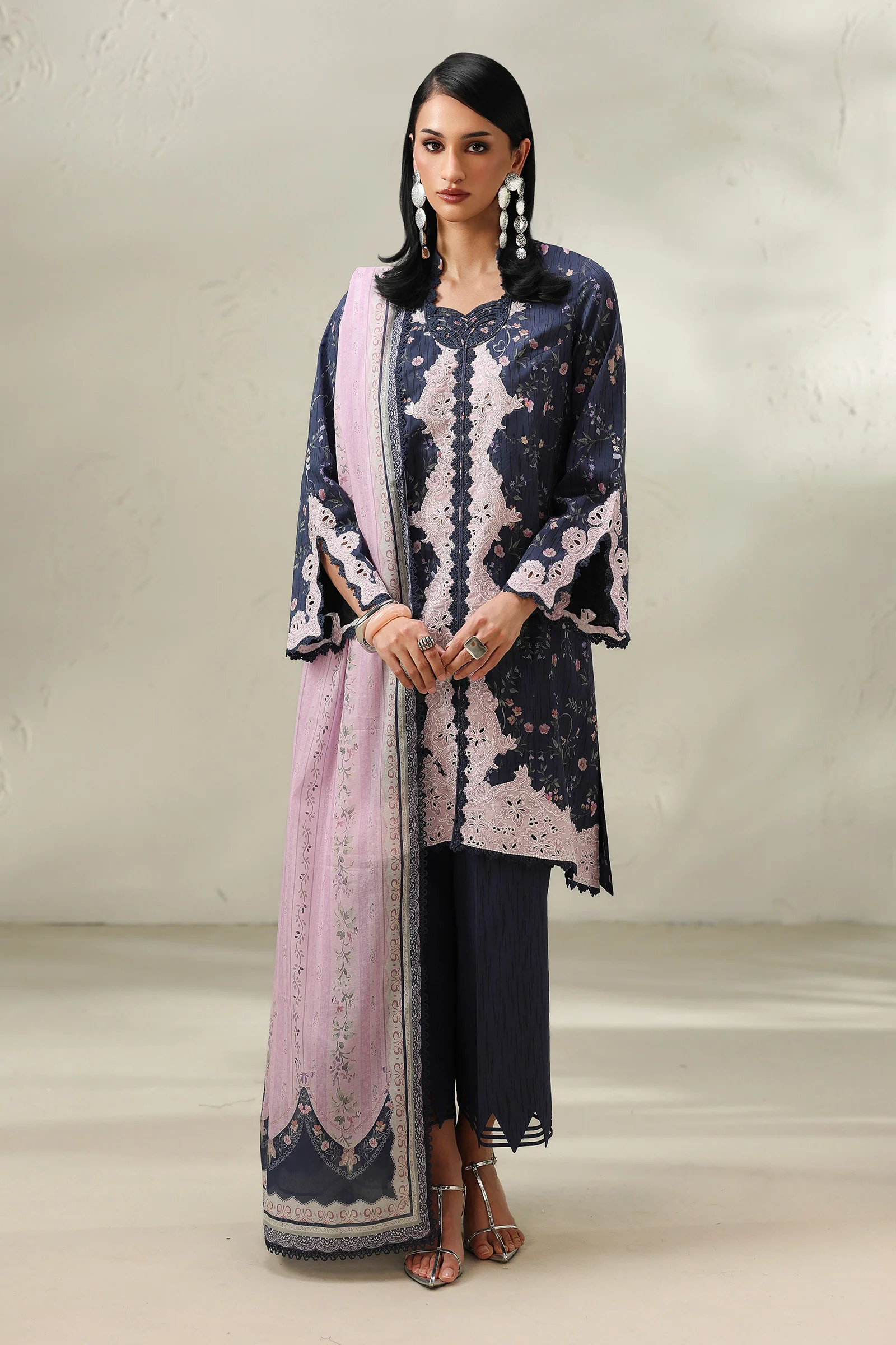 Qalamkar Qalamkar QPrints Embroidered Lawn Unstitched 3Pc Suit QQP-03A Zeena