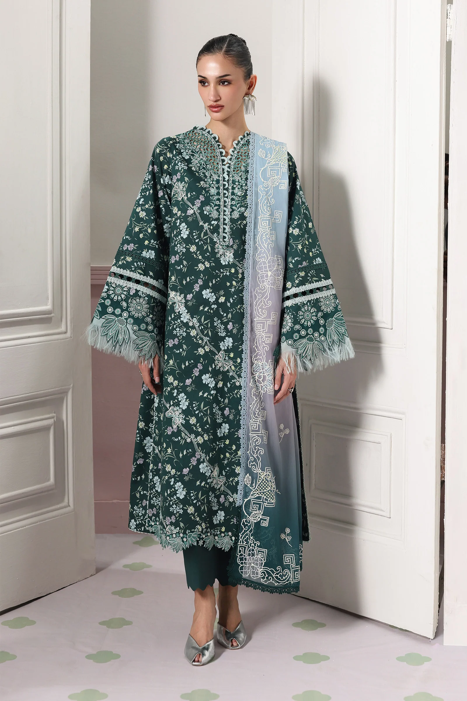 Qalamkar Qalamkar QPrints Embroidered Lawn Unstitched 3Pc Suit QQP-09B Diane