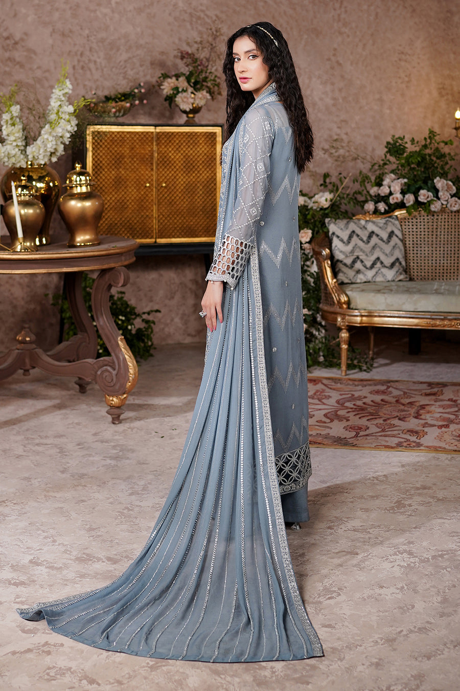 Eilees-ARZ-8006 2