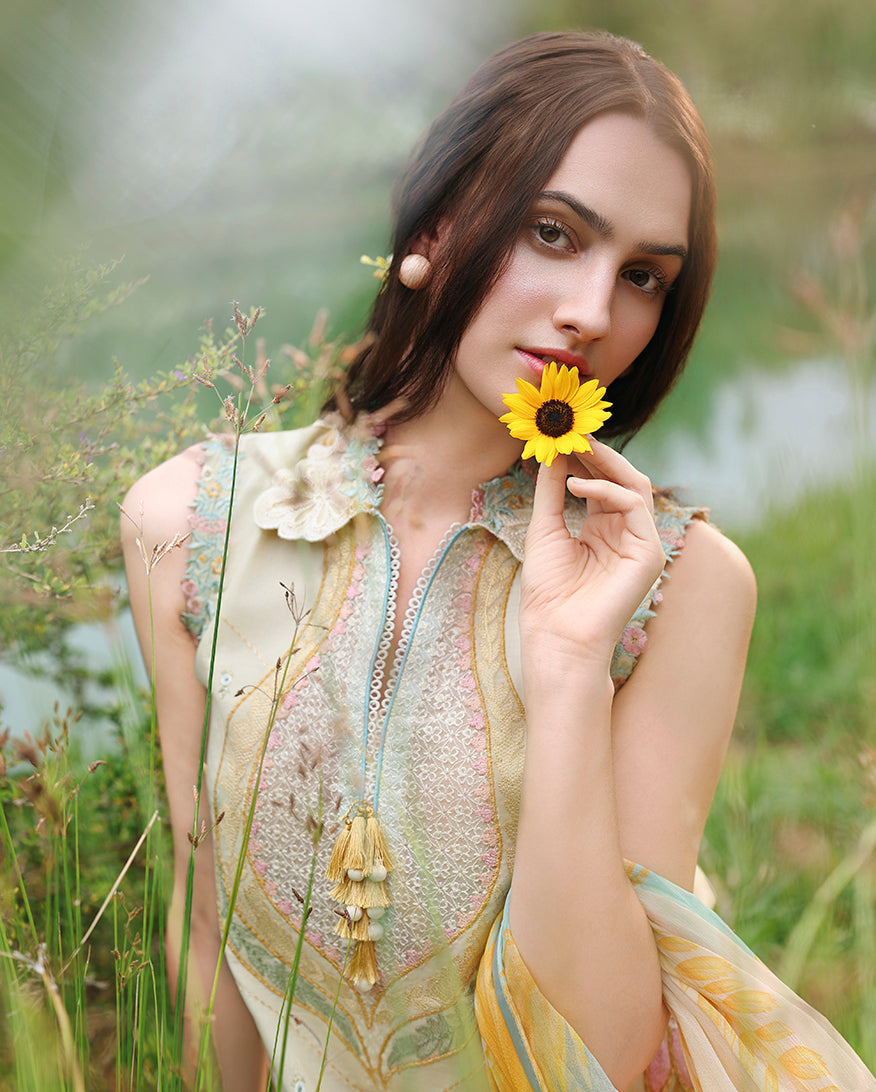 MUSHQ / MUSHQ HEMLINE SECRET GARDEN V3 Mushq Nocturne Flora