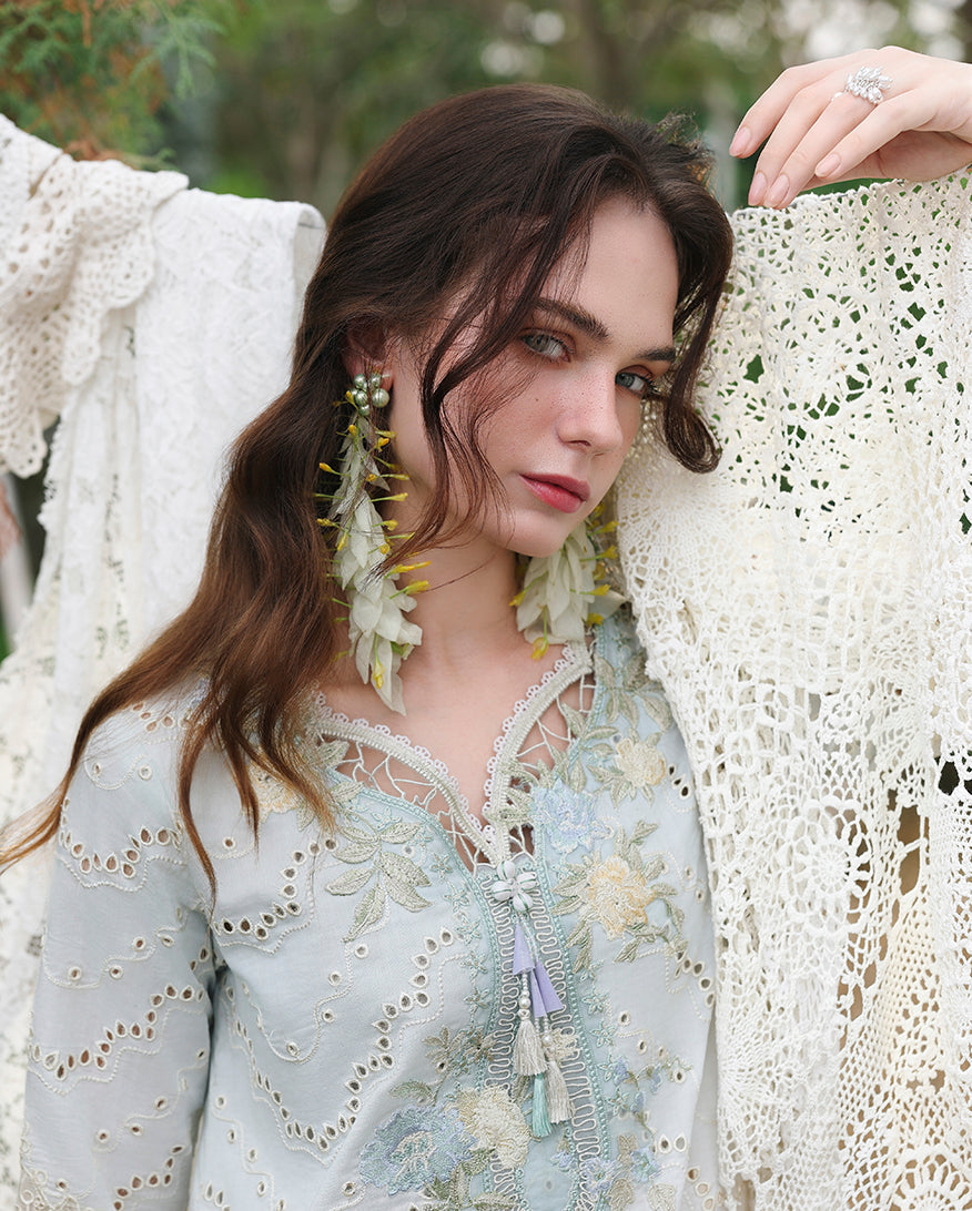 MUSHQ / MUSHQ HEMLINE SECRET GARDEN V3 Mushq Ivory Botanica